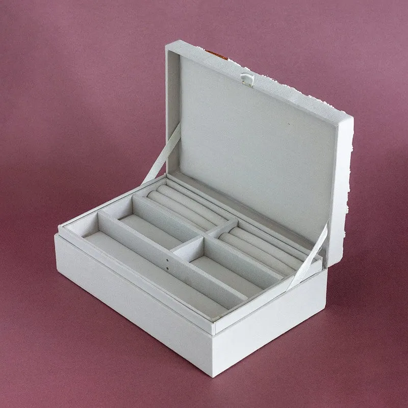 GemVault Decorative Jewelbox media 9