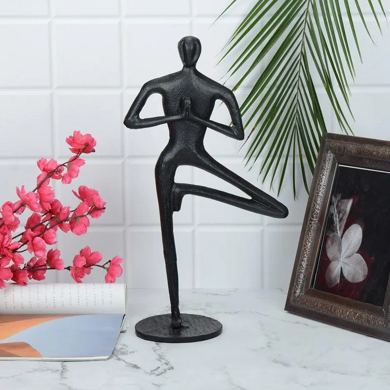 Dyan Mandla Showpiece media 1