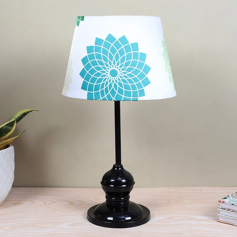 Akari Griff Printed Metal Table Lamp - Green,Black,White media 3