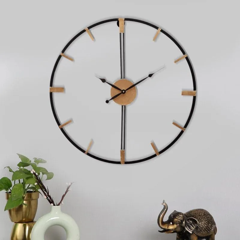 Pandera Wall Clock media 1