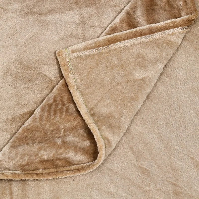 VelvetDream Woolen Bedsheet (Beige) - 150 GSM media 8