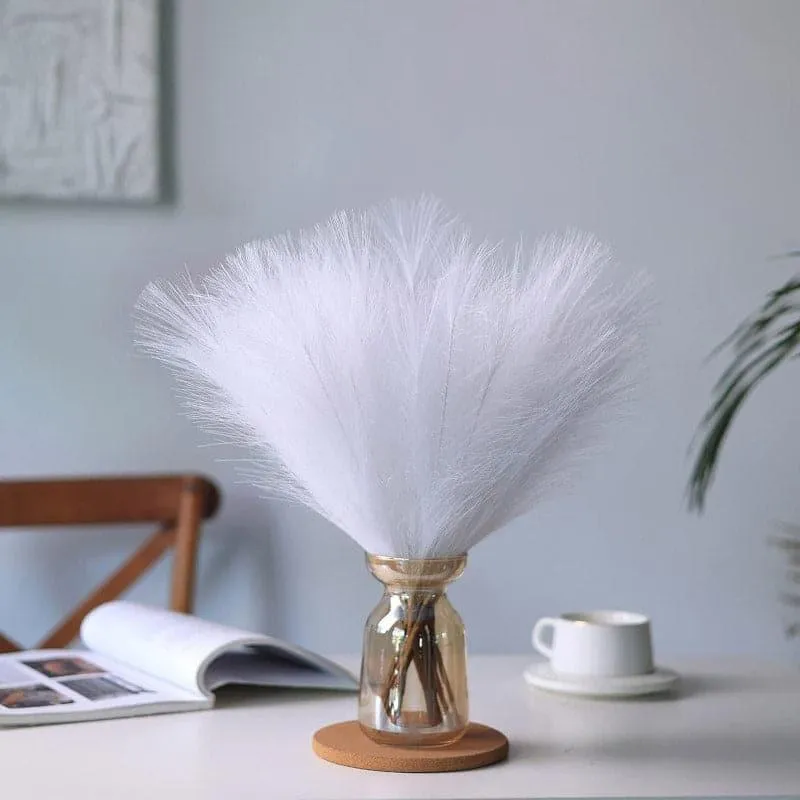 Faux Comet Pampas Grass (White) - Set Of Four media 4