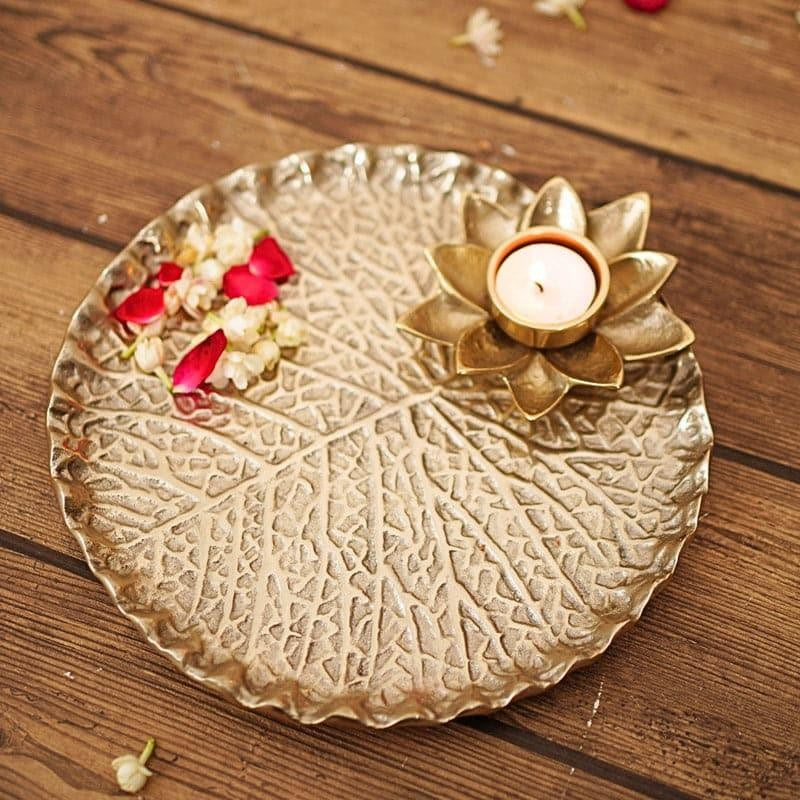 Leafery Metal Accent Tray media 3