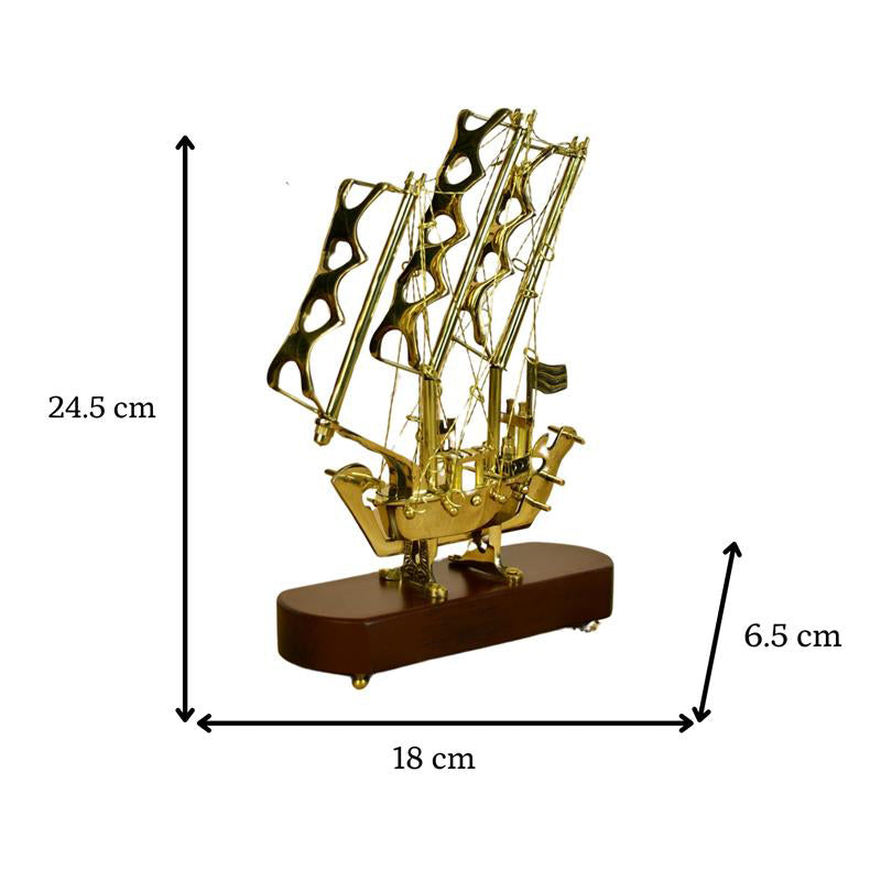 The Dream Sail Showpiece media 8