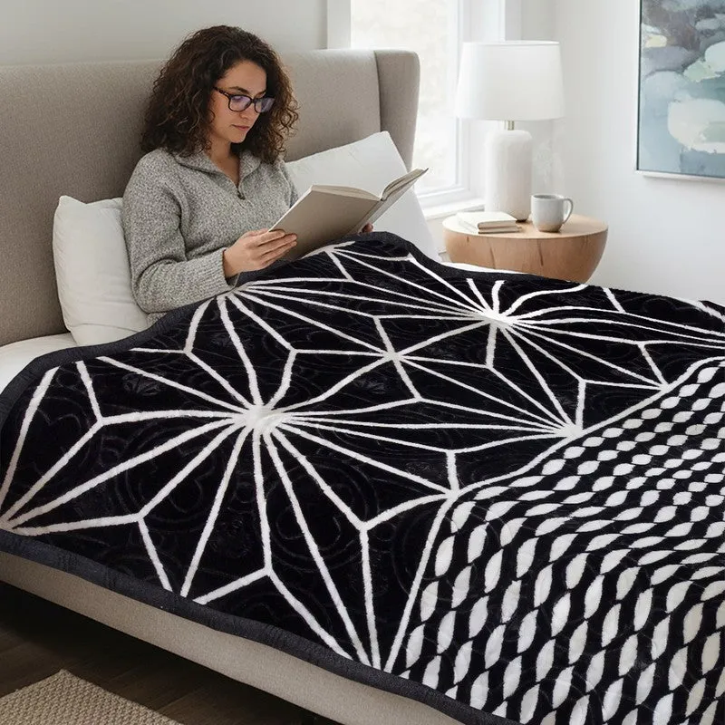 Matlyn Blanket - 1300 GSM media 4