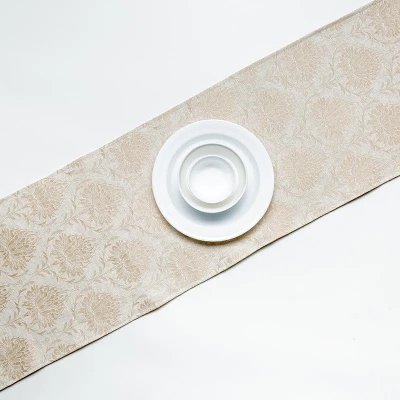 Pierre Paisley Jacquard Table Runner- Beige media 1