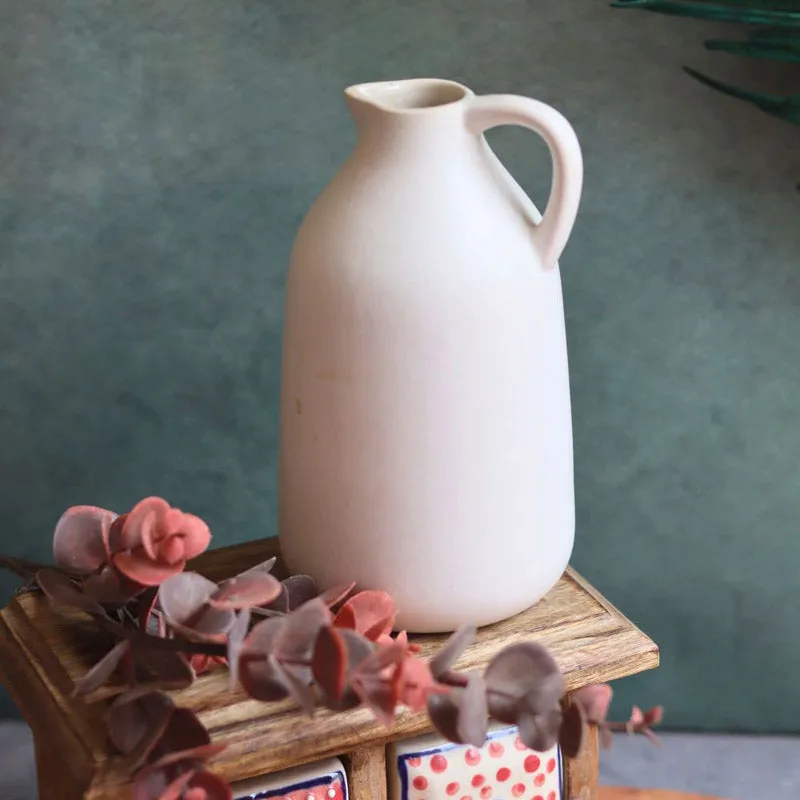 Alexia Ceramic Vase media 3