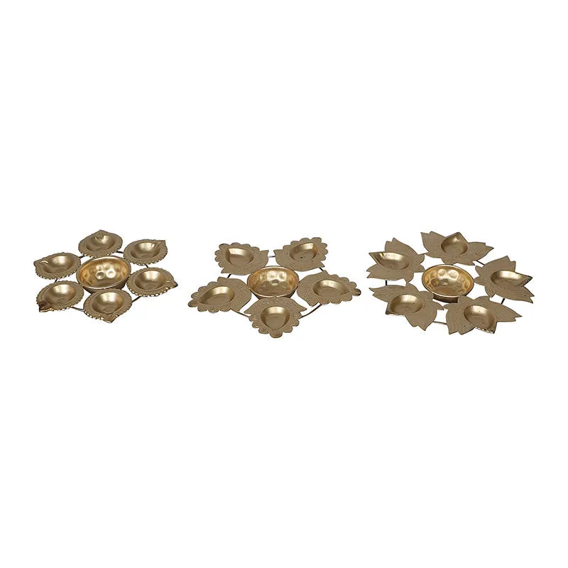 Intricate Flower Iron Diya - Set Of Three media 5