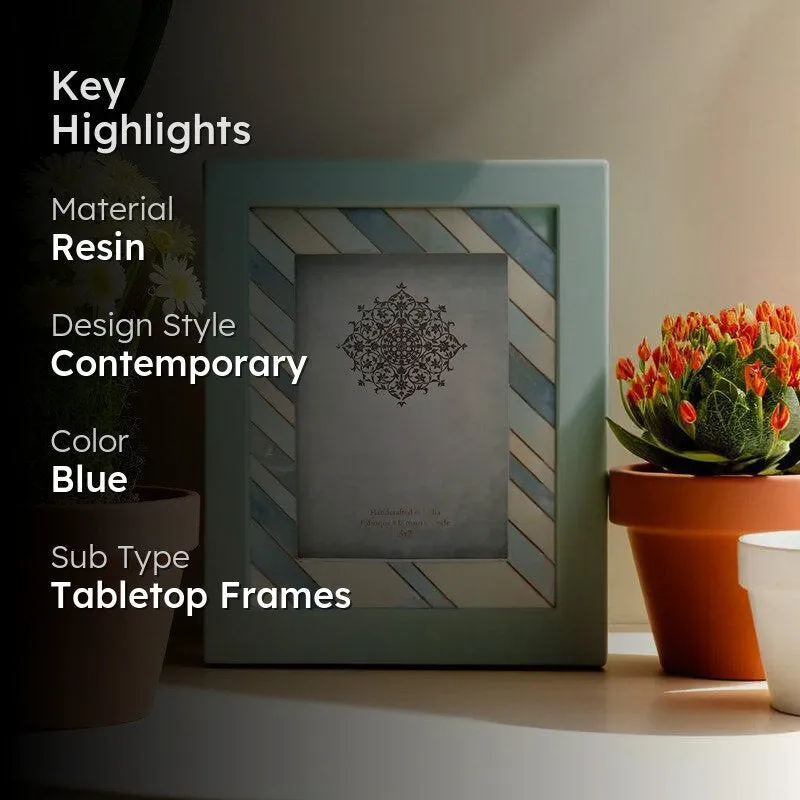 Nuxa Stripe Photo Frame media 2