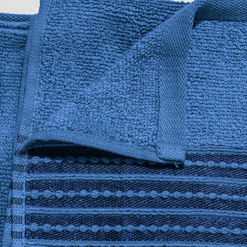 Micro Cotton LuxeDry Soothe Bath Towel - Blue media 6