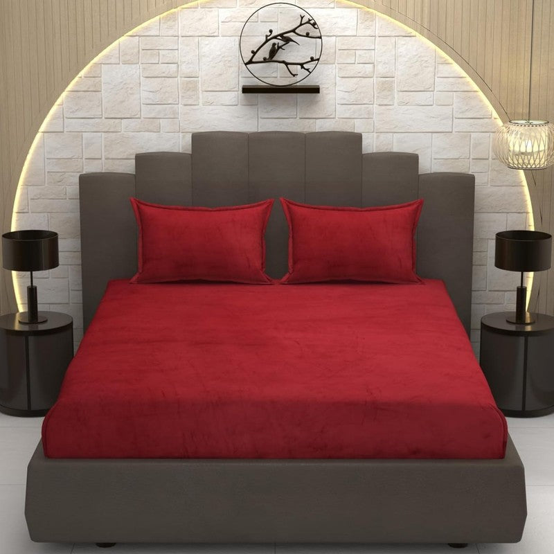 SolidLuxe Woolen Bedsheet (Red) - 150 GSM