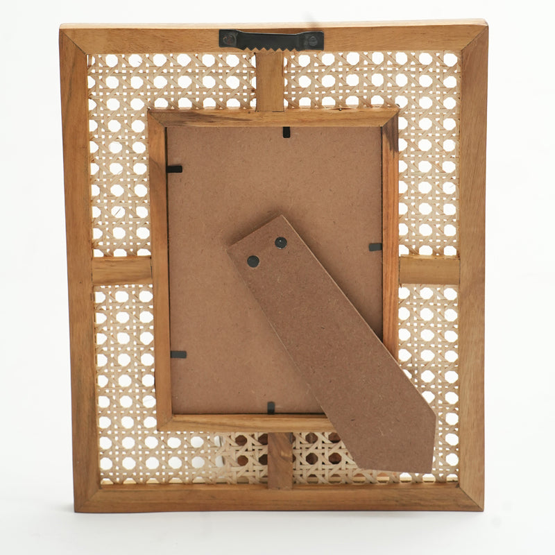 EraHold Rattan Mesh Photo Frame media 4