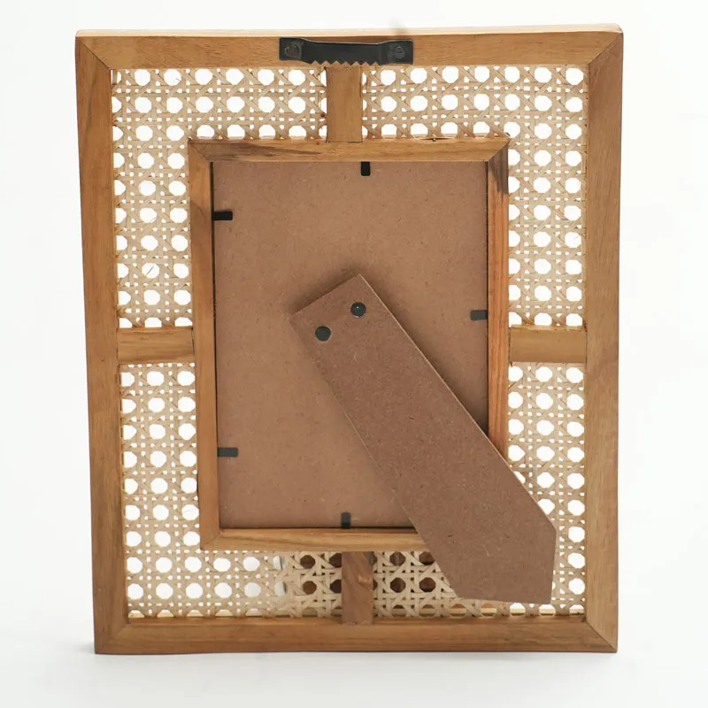 EraHold Rattan Mesh Photo Frame media 4