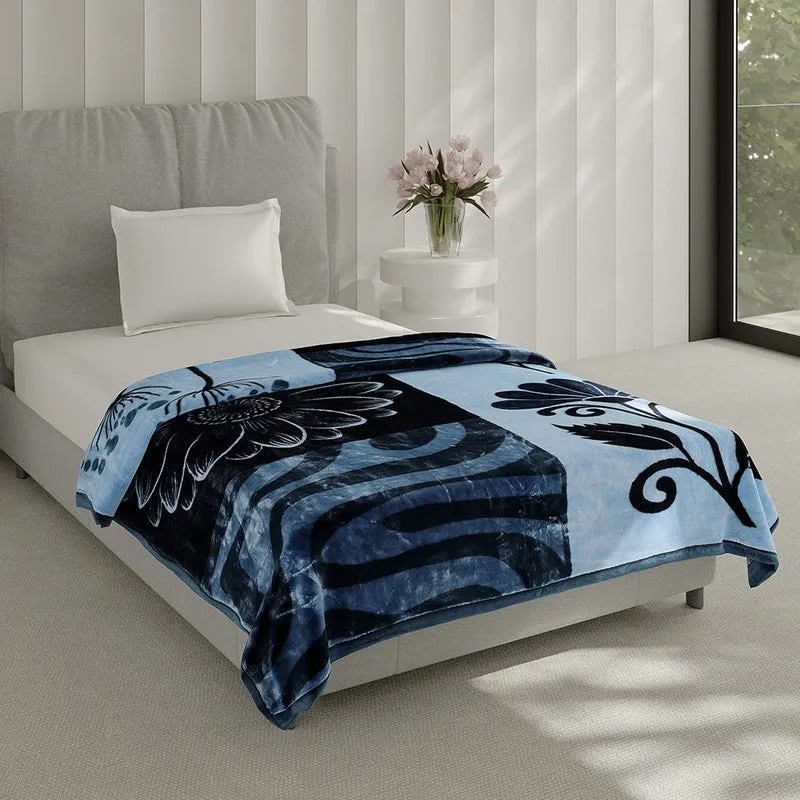 Monte Carlo Cozy Mosaic Blanket - 895 GSM media 1