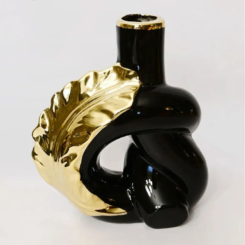 Elvion Modern Sculpted Art Vase - Black media 3