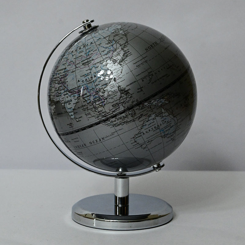 Around The World Metal Showpiece - Grey image 4