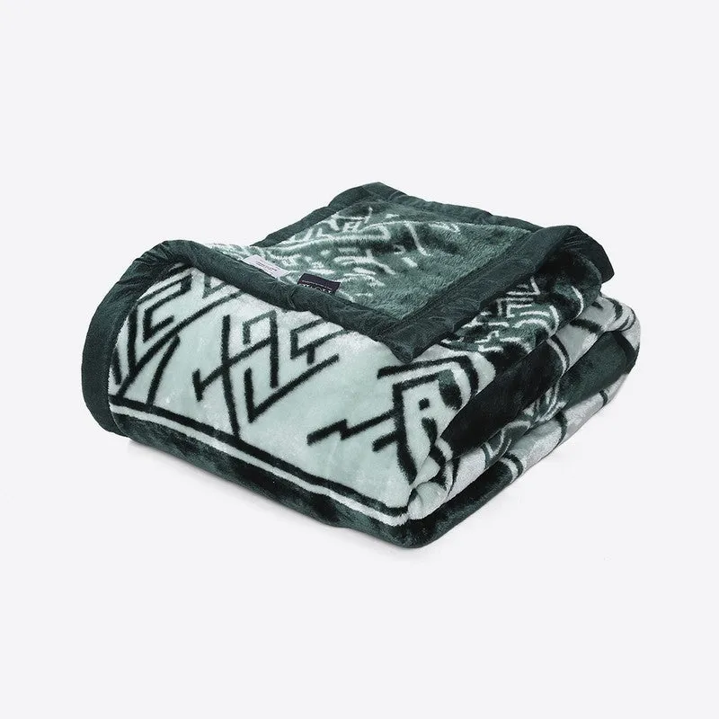 Monte Carlo Mystic Echo Blanket - 540 GSM media 6