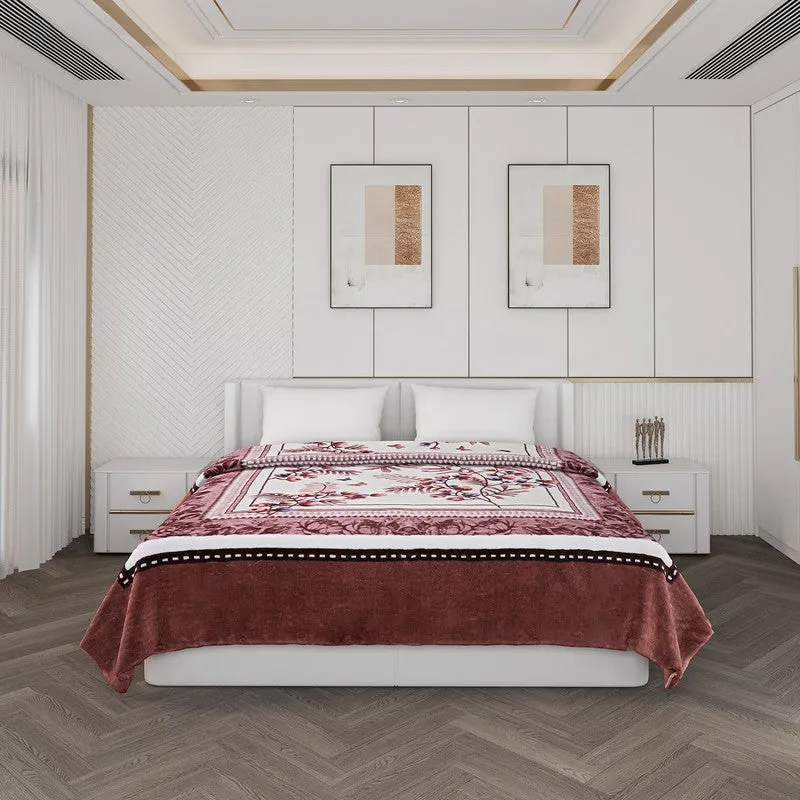Monte Carlo Crimson Cascade Blanket - 900 GSM media 4