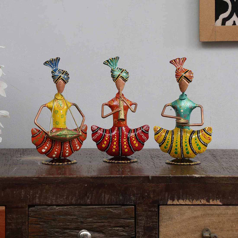 Turbaned Troupe Showpiece - Set Of Three