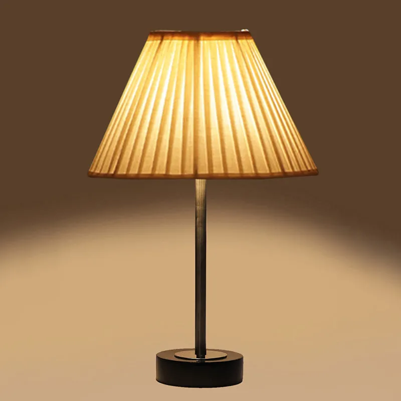 Pleatra Rodin Wooden Table Lamp - OffWhite,Silver,Black media 6