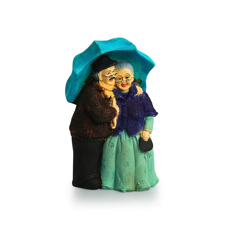 Love's Shield Resin Showpiece media 3