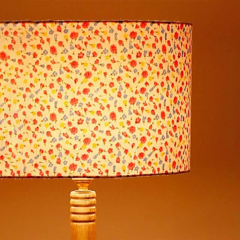 Skittles 2-in-1 Lamp Stand media 4