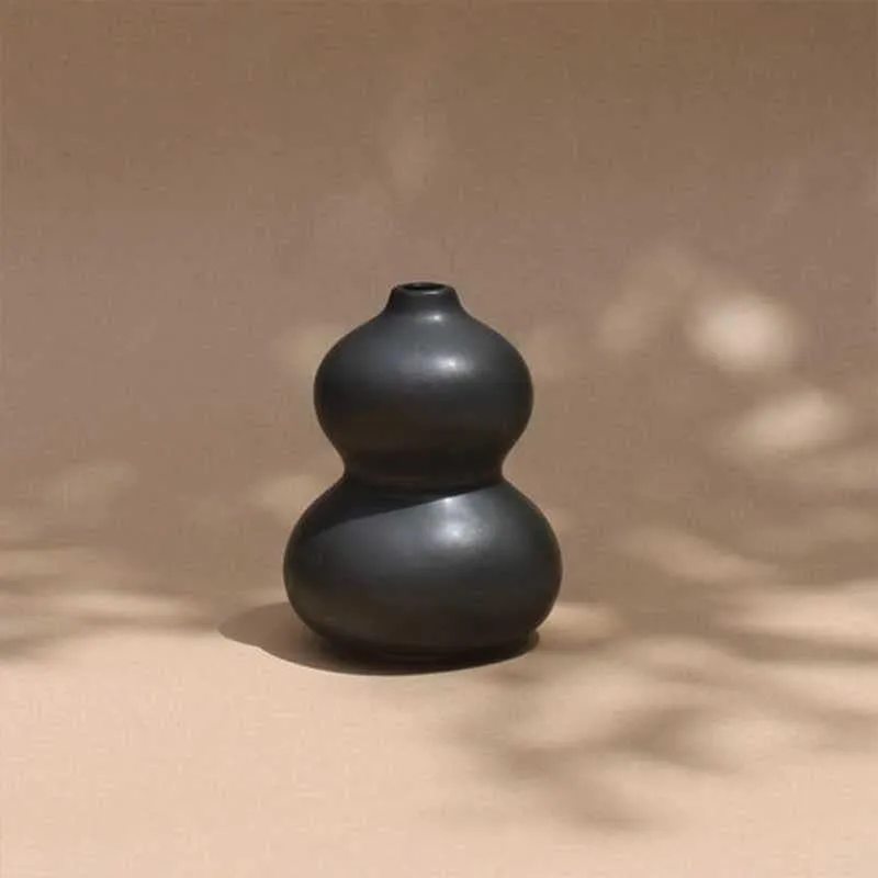 Double Bubble Vase media 3