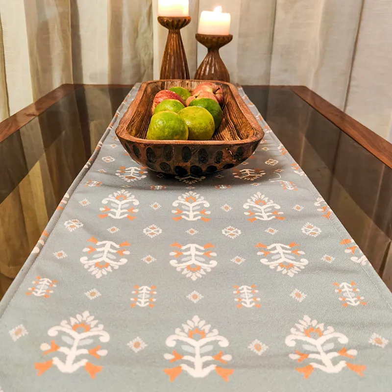 Drapelle Table Runner media 6