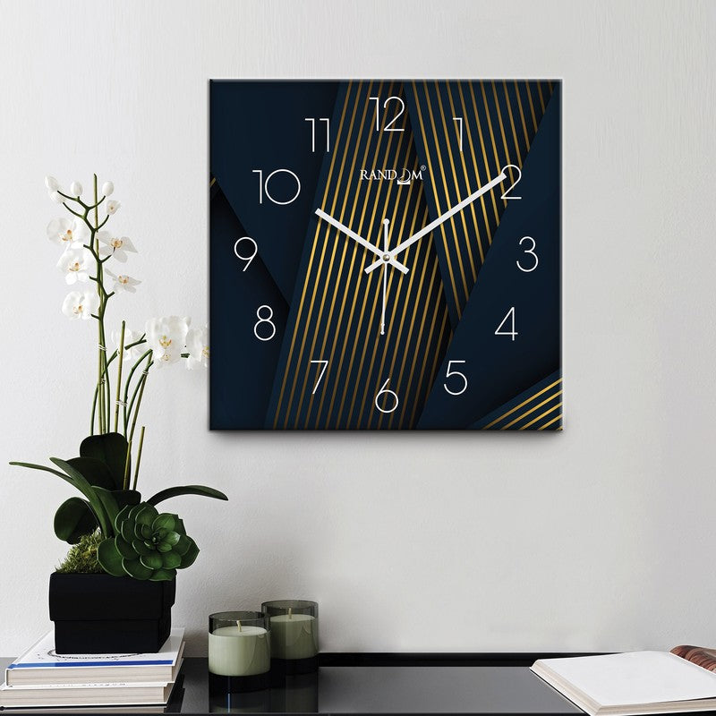 Aevra Analog Wall Clock - Green