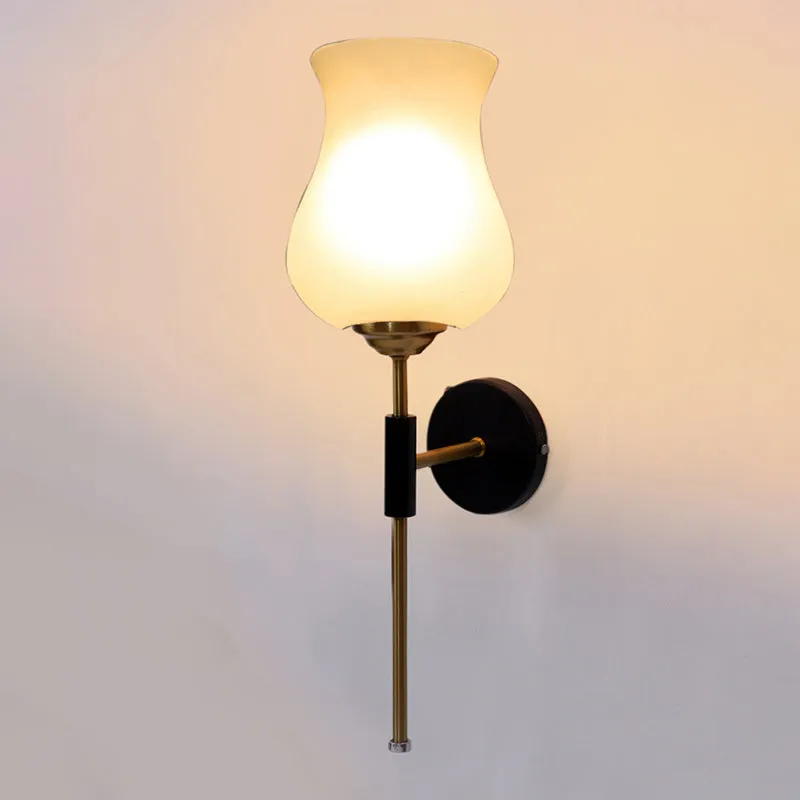 Beryll Glass & Steel Wall Lamp media 4