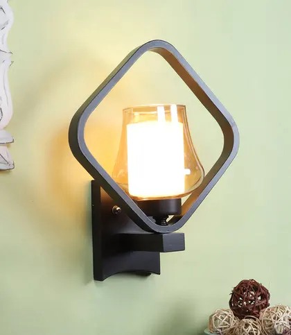 Glass · MDF