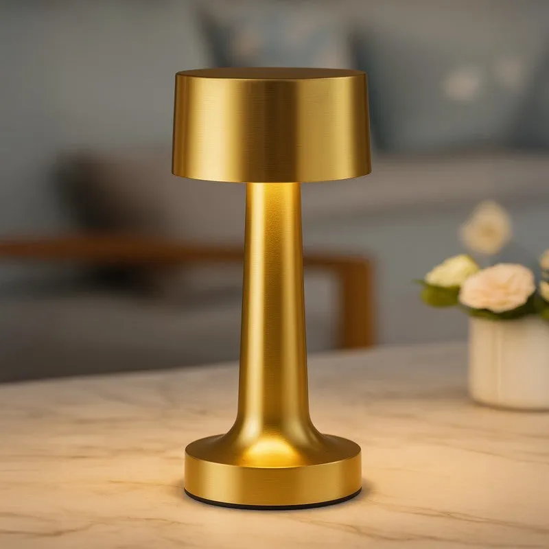 BrillianceFlex Metal Table Lamp - Gold media 2