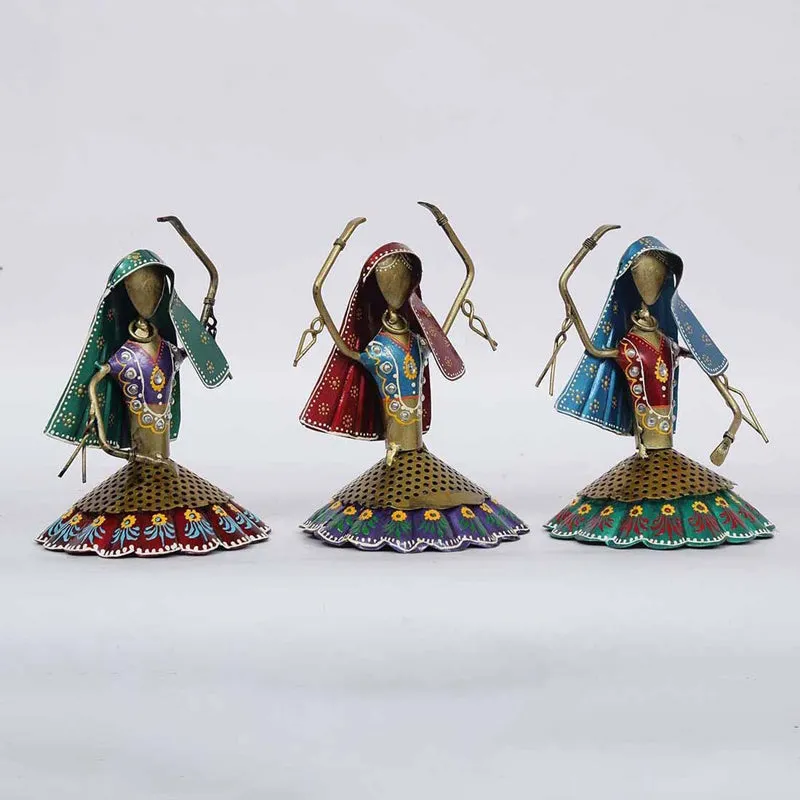 Dancing Ladies Ethnic Showpiece - Set Of Three media 5