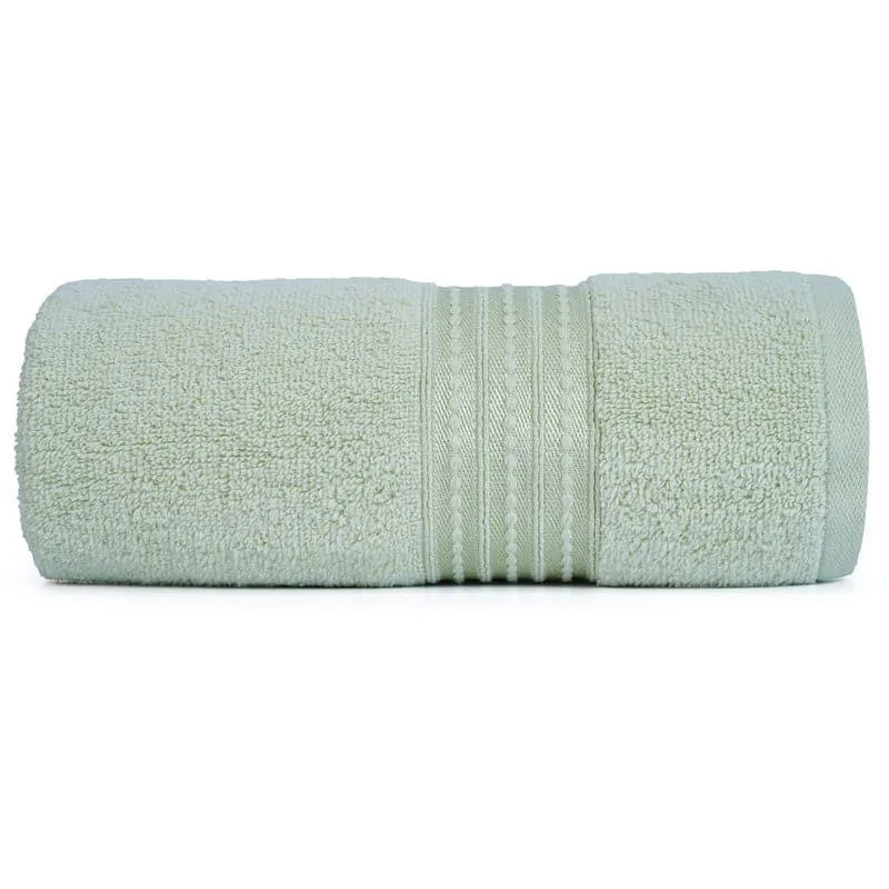 Micro Cotton LuxeDry Soothe Bath Towel - Light Green media 4