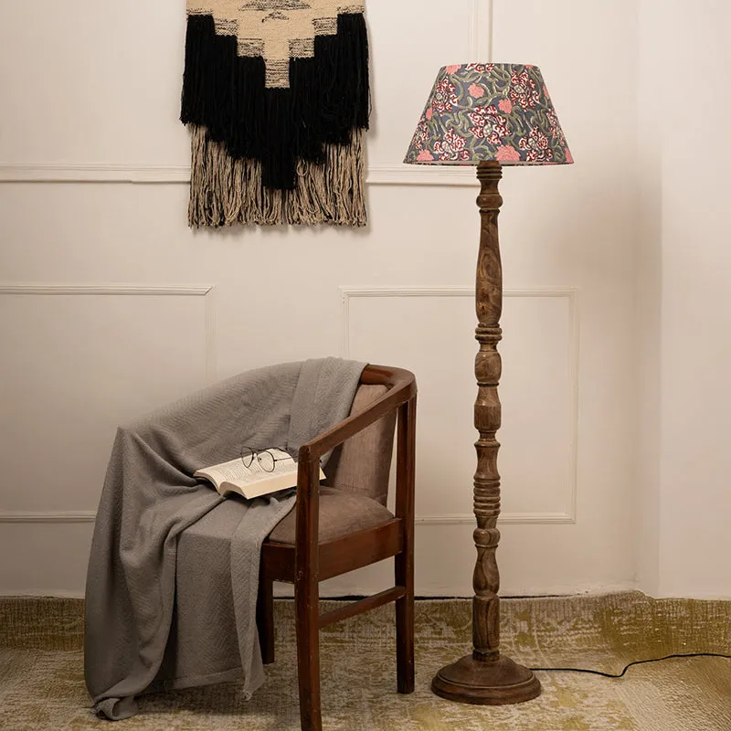 Whittla Cone Ethnica Floor Lamp media 2