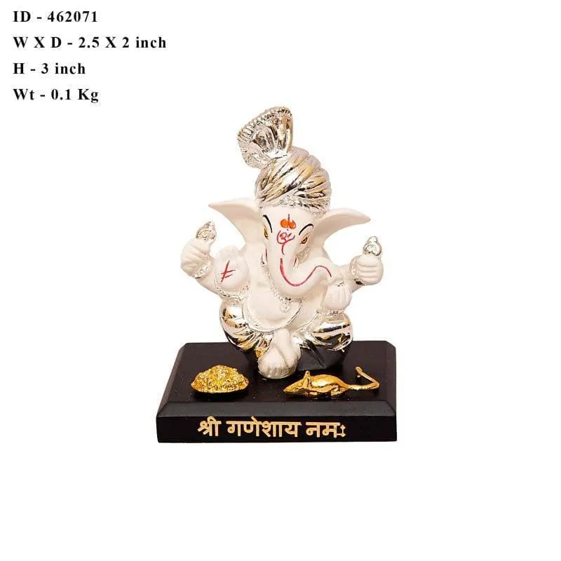 Vakratunda Idol- White/Silver media 6