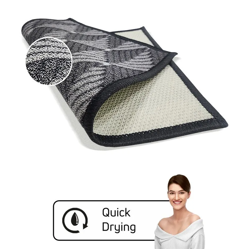 Quro Geometric Nylon Door Mats - Grey,Black media 4