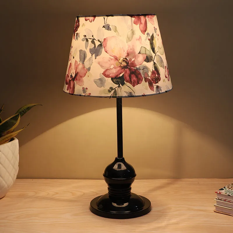 Lumikka Griff Printed Metal Table Lamp - Multicolor media 1