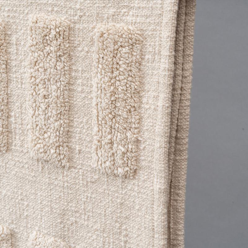 Gelida Table Tufted Tassled Throw - Rectangle media 4