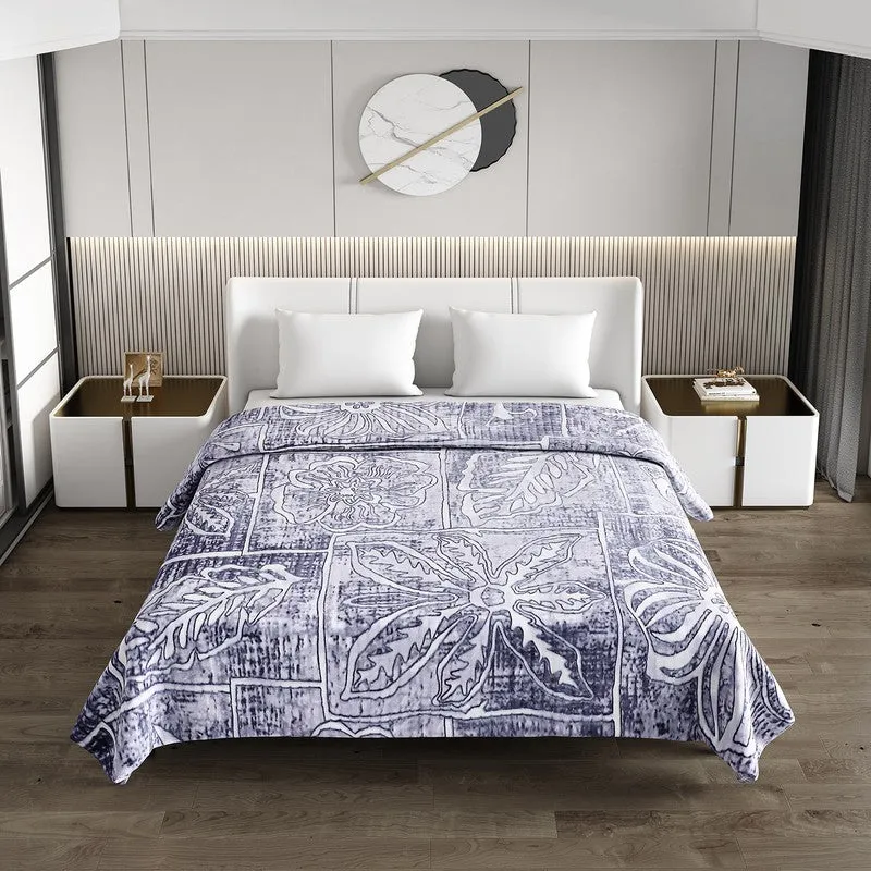 Monte Carlo Midnight Garden Blanket - 900 GSM media 3