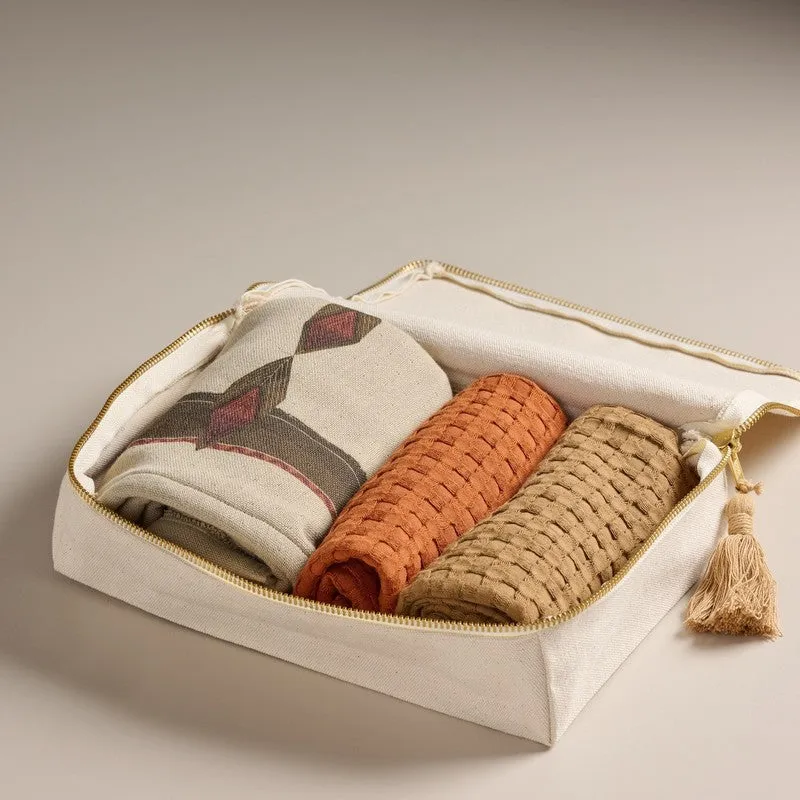 Heritage Bamboo Cotton Hand Towels with Canvas Box - Set Of Three media 3