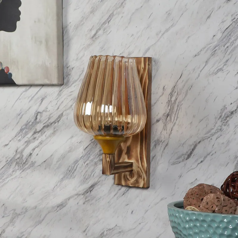 Muse Wooden Wall Lamp media 3