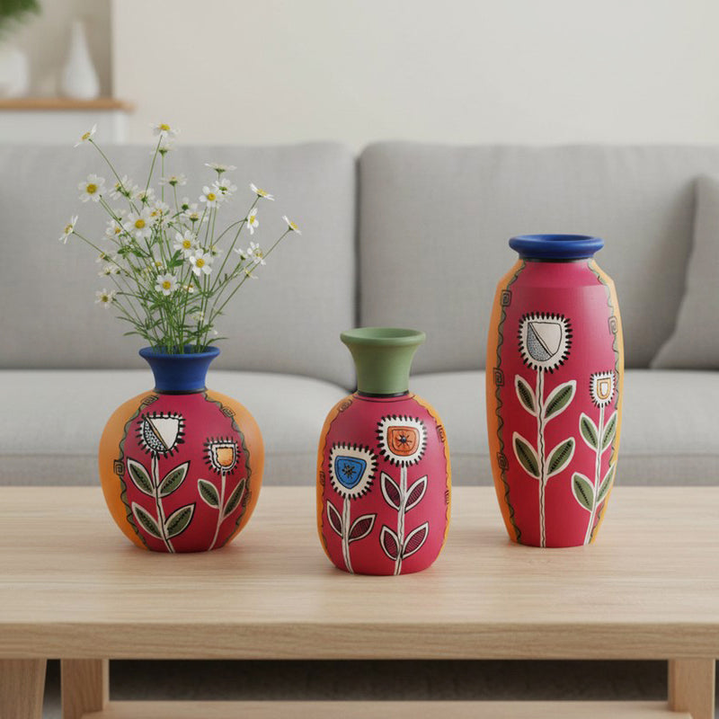 Layan Flora Terracotta Vase - Three Piece Set