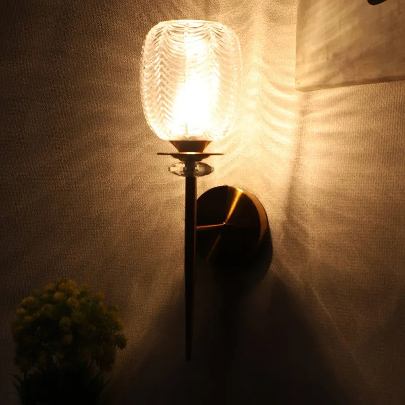 Montara Iron Wall Lamp media 4