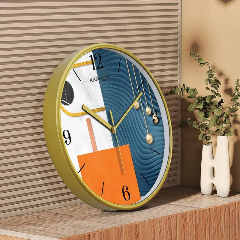 Secolare Analog Wall Clock media 1