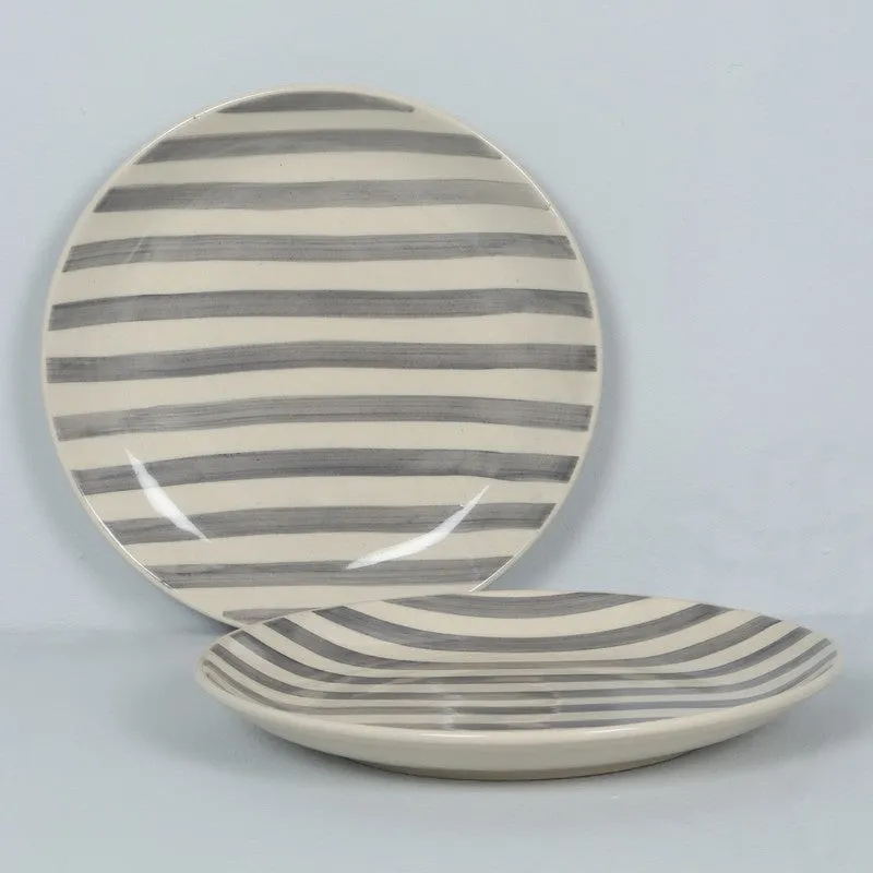Ceramic Dinner Plates (Grey,White) - Four Piece Set media 4