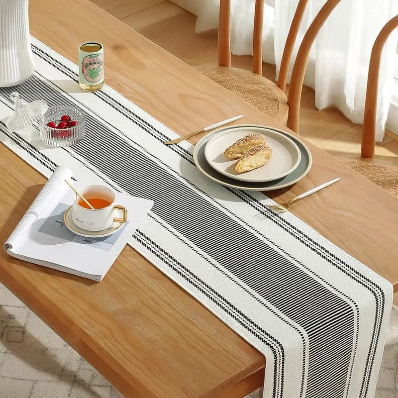 Classic Cotton Table Runner - Black & White media 4