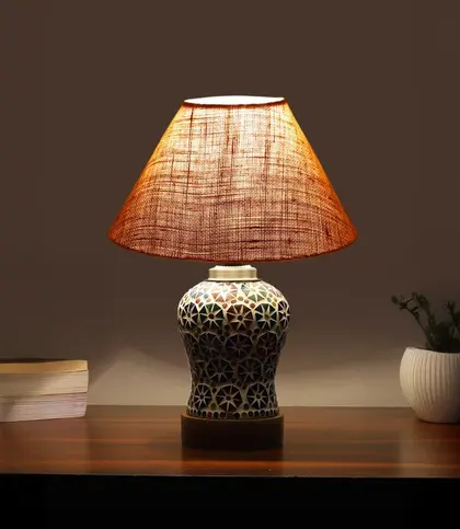 Wood · Glass · Jute