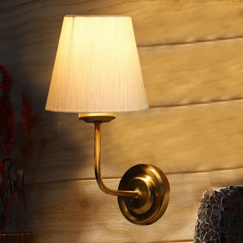 Lumoire Cone Metal Wall Lamp - Beige media 4