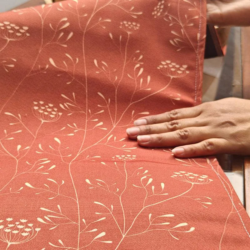 Elvera Poly Canvas Table Runner media 3